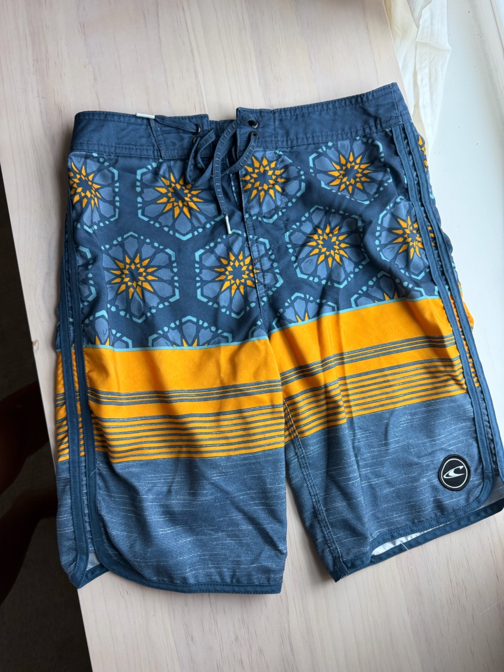 O’Neill Men's Blue & Yellow Patterned Swim Shorts